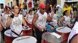 ‘Sal da Terra’: bloco de igreja sai às ruas da Bahia para evangelizar no Carnaval